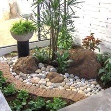 Simple Minimalist Garden